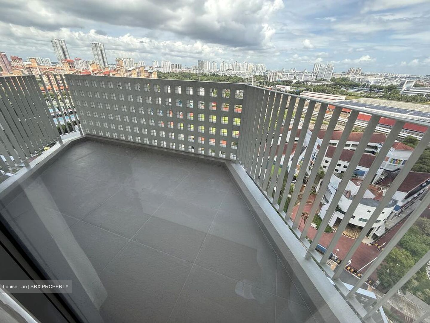 Sky Habitat (D20), Condominium #525686751